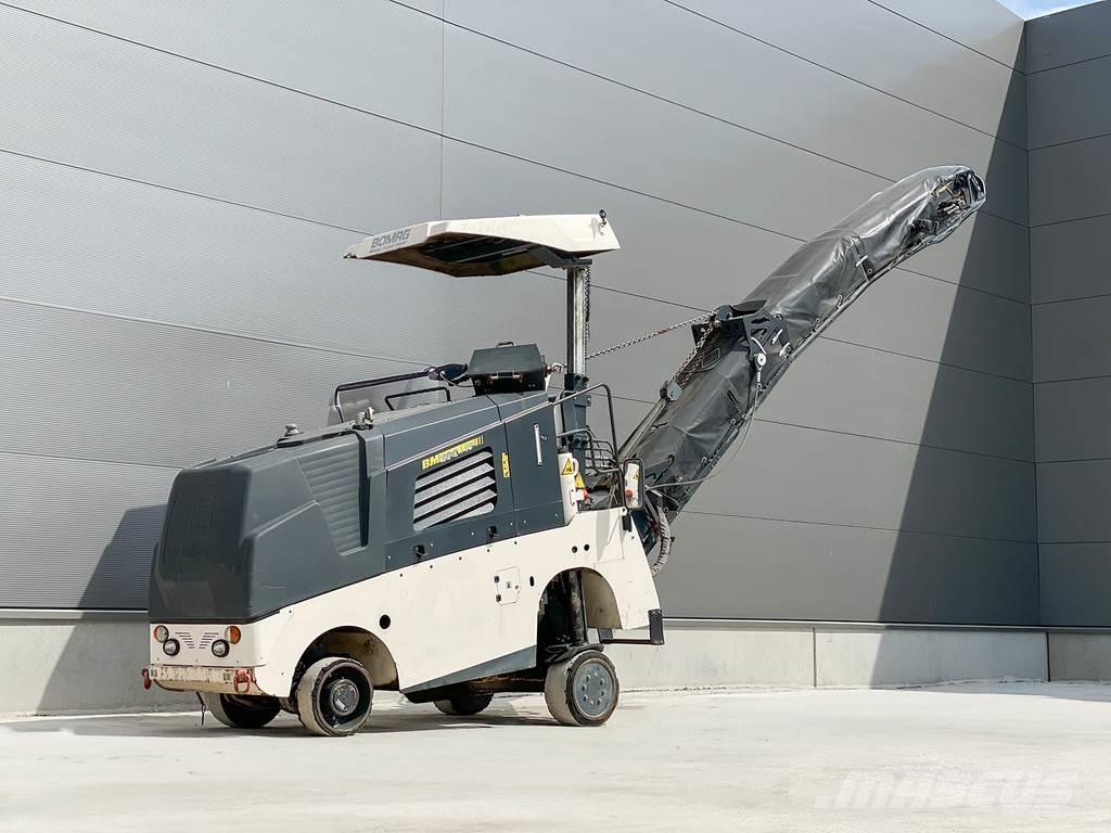 Bomag BM 500/15-2 Fresa a freddo per asfalto
