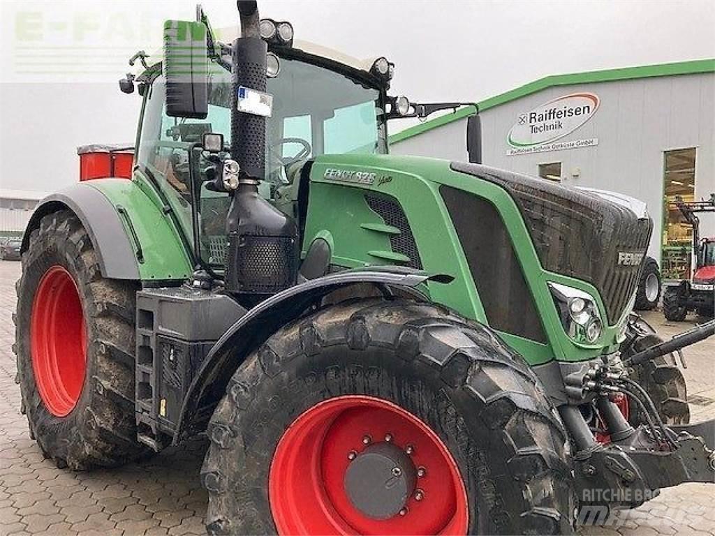 Fendt 828 vario s4 Trattori