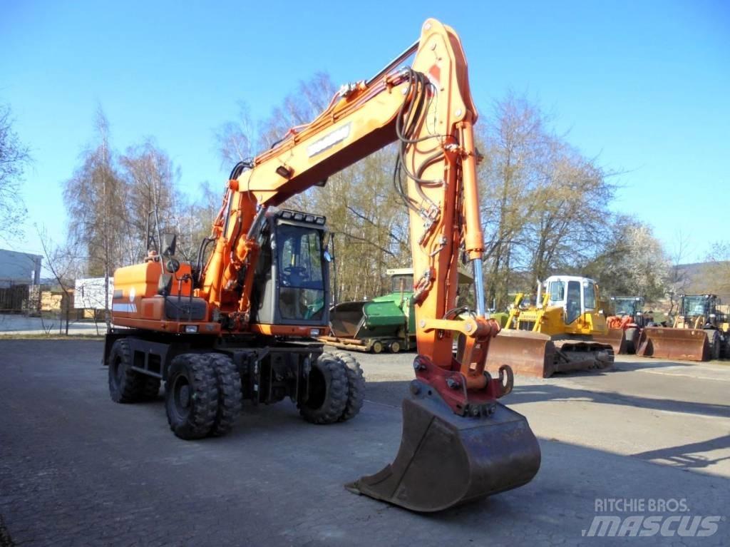 Doosan DX 160 W Escavatori gommati