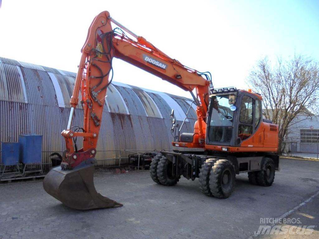 Doosan DX 160 W Escavatori gommati