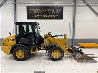 CAT 906 Pale gommate