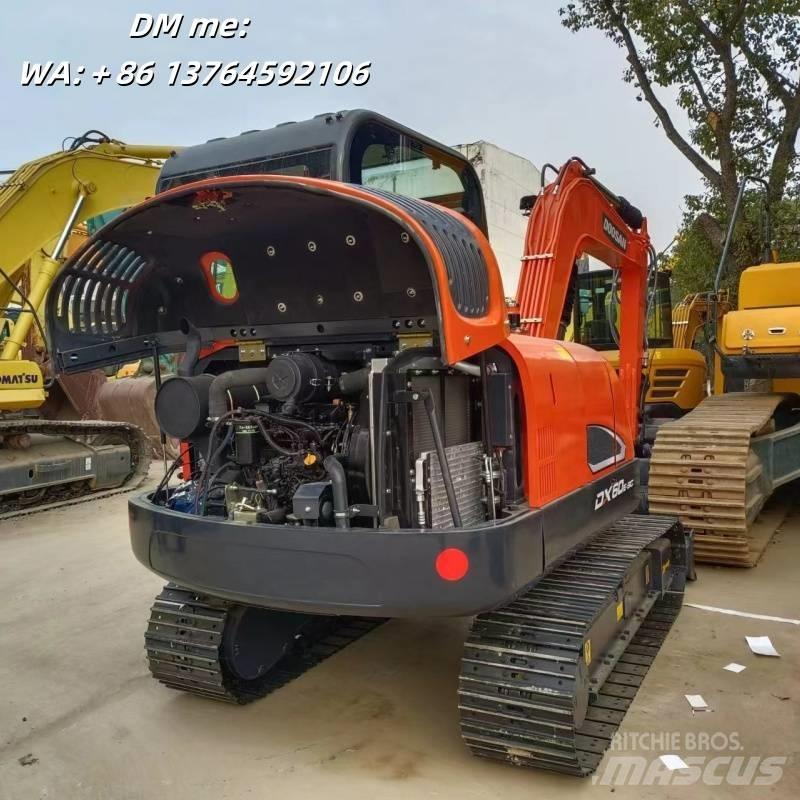 Doosan DX60 Escavatori cingolati