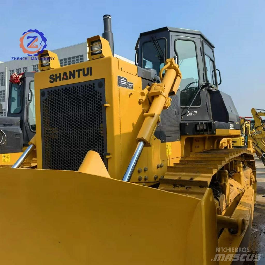 Shantui SD 22 Dozer cingolati