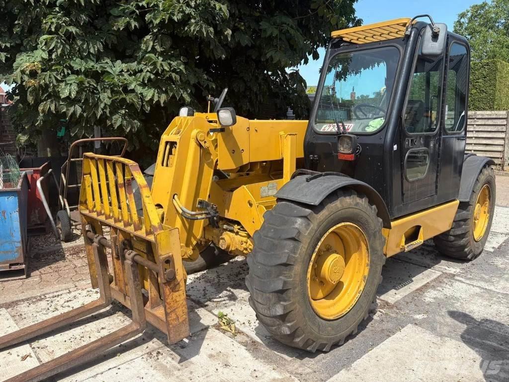 CAT TH62 Sollevatori telescopici per agricoltura