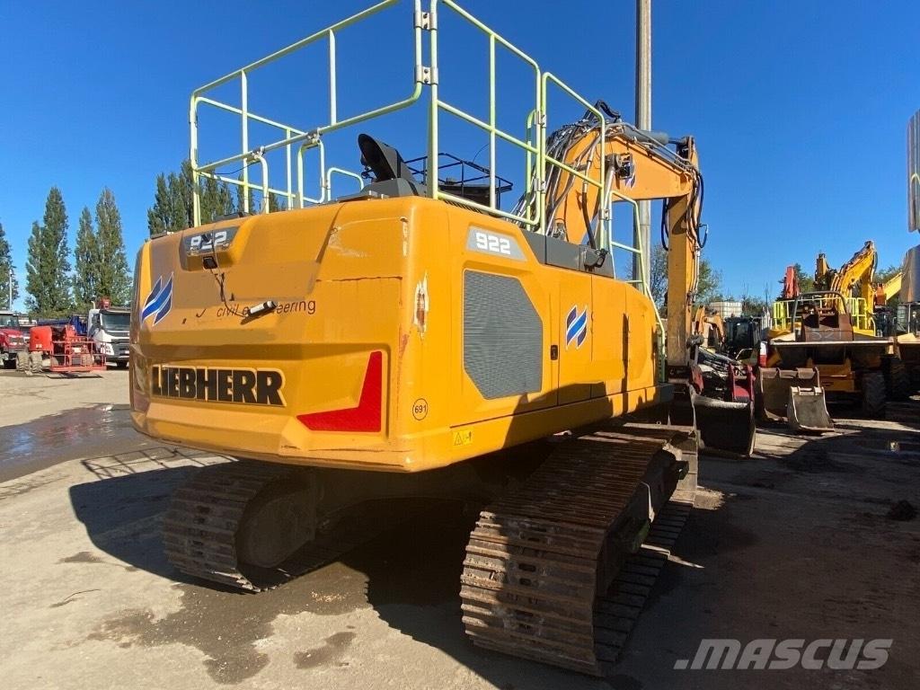 Liebherr R 922 Escavatori cingolati