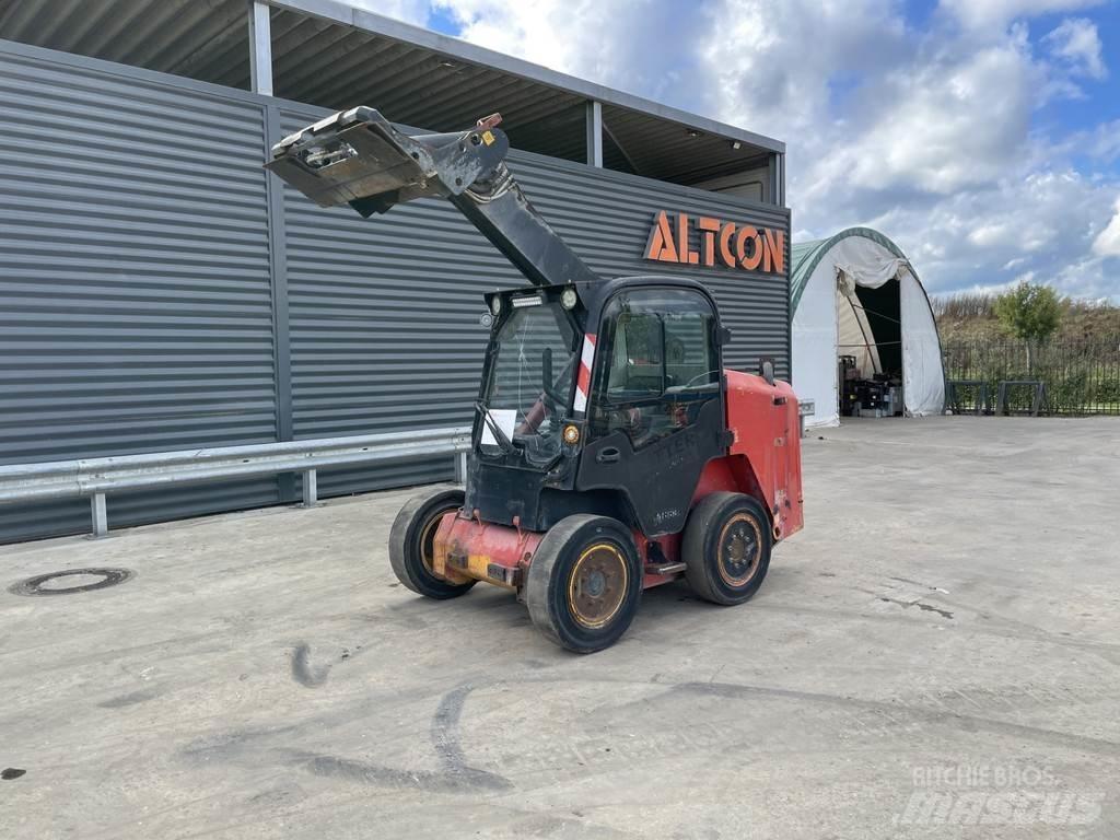 JCB R260 Trattori Forestali