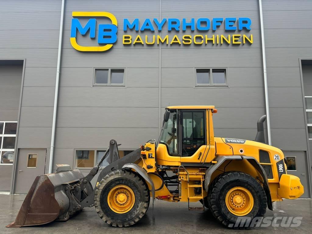 Volvo L 90 G Pale gommate