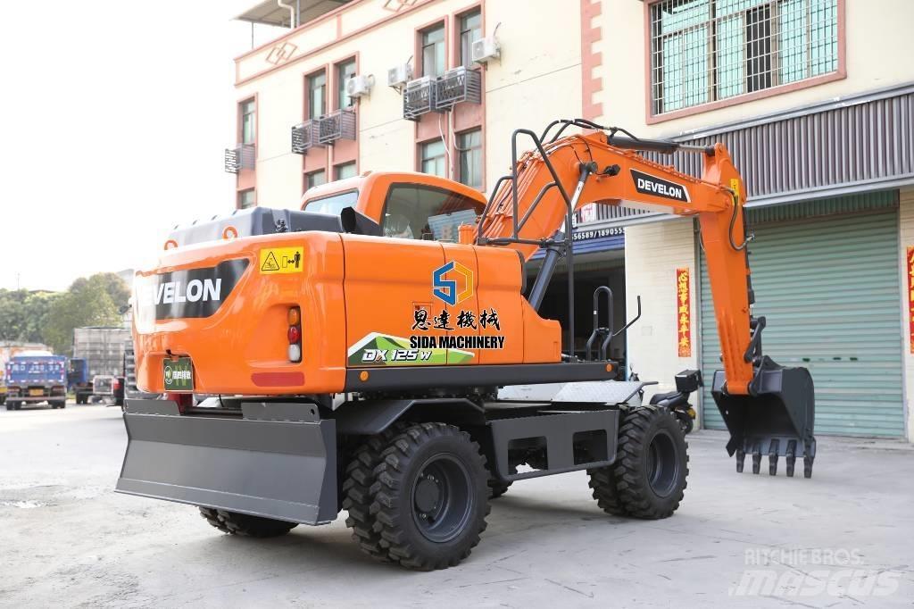 Develon DX125W Escavatori gommati