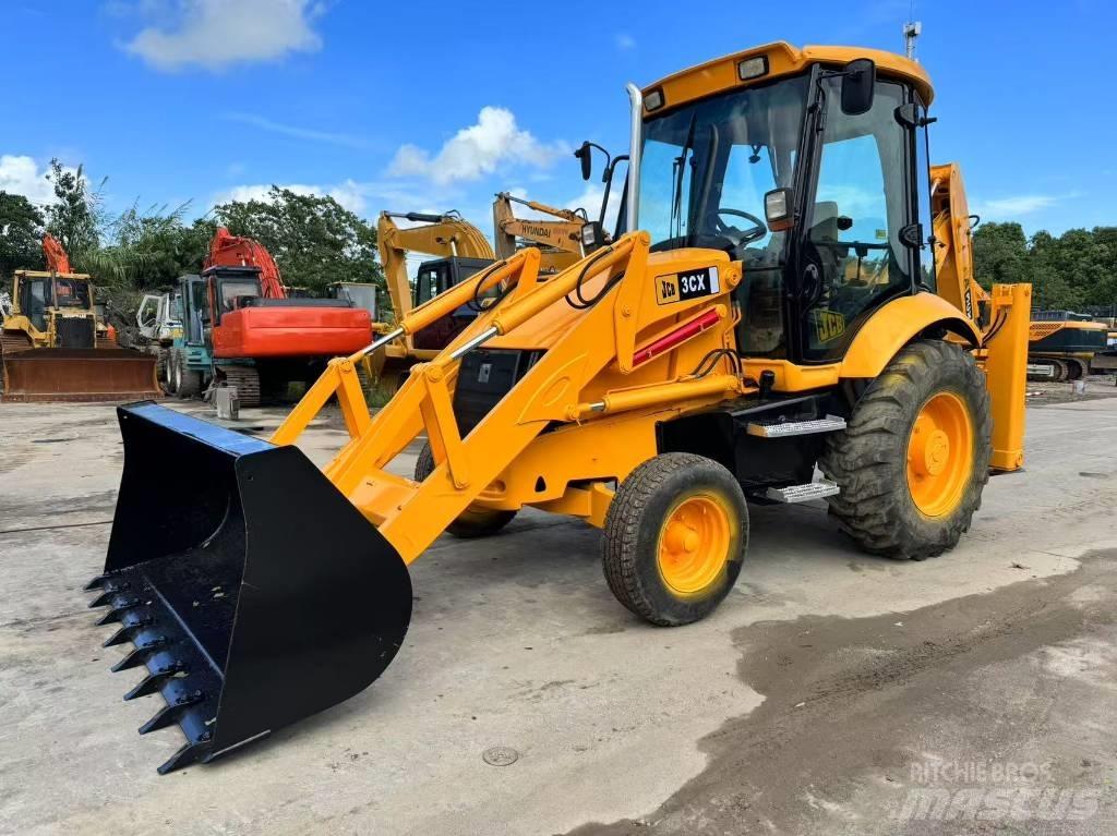 JCB 3 CX Terne