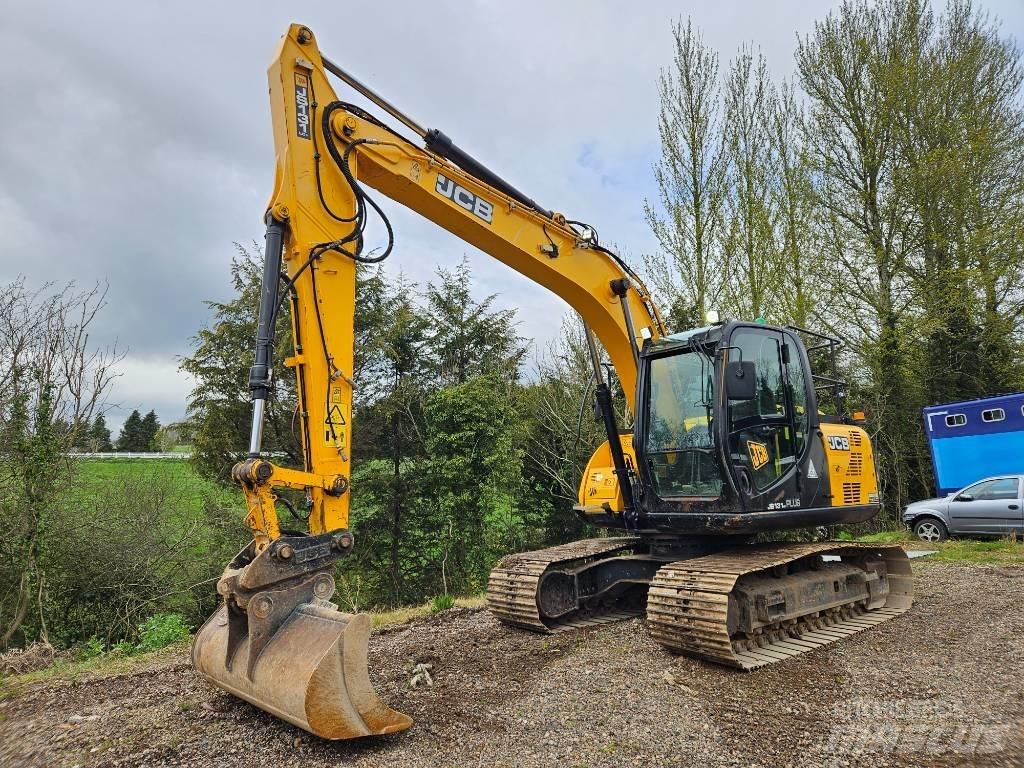JCB JS 130 LC Escavatori cingolati