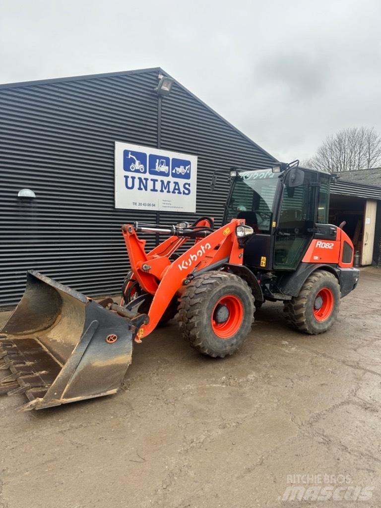 Kubota R 082 Pale gommate