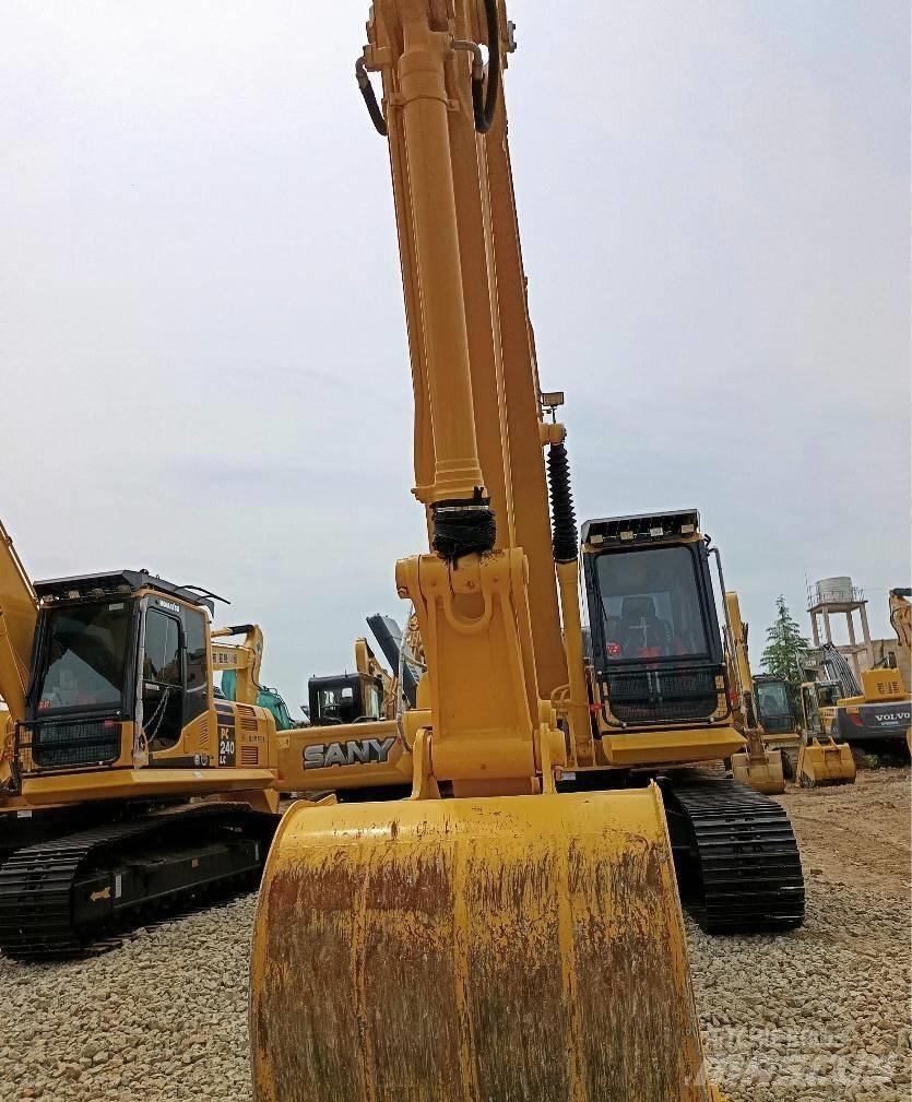 Komatsu PC 210 LC Escavatori cingolati