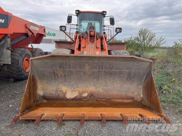 Doosan DL 420-5 Pale gommate