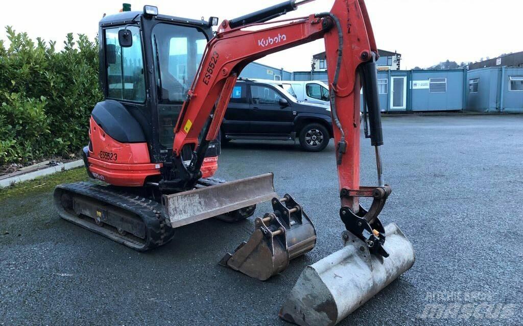 Kubota U 25 Miniescavatori