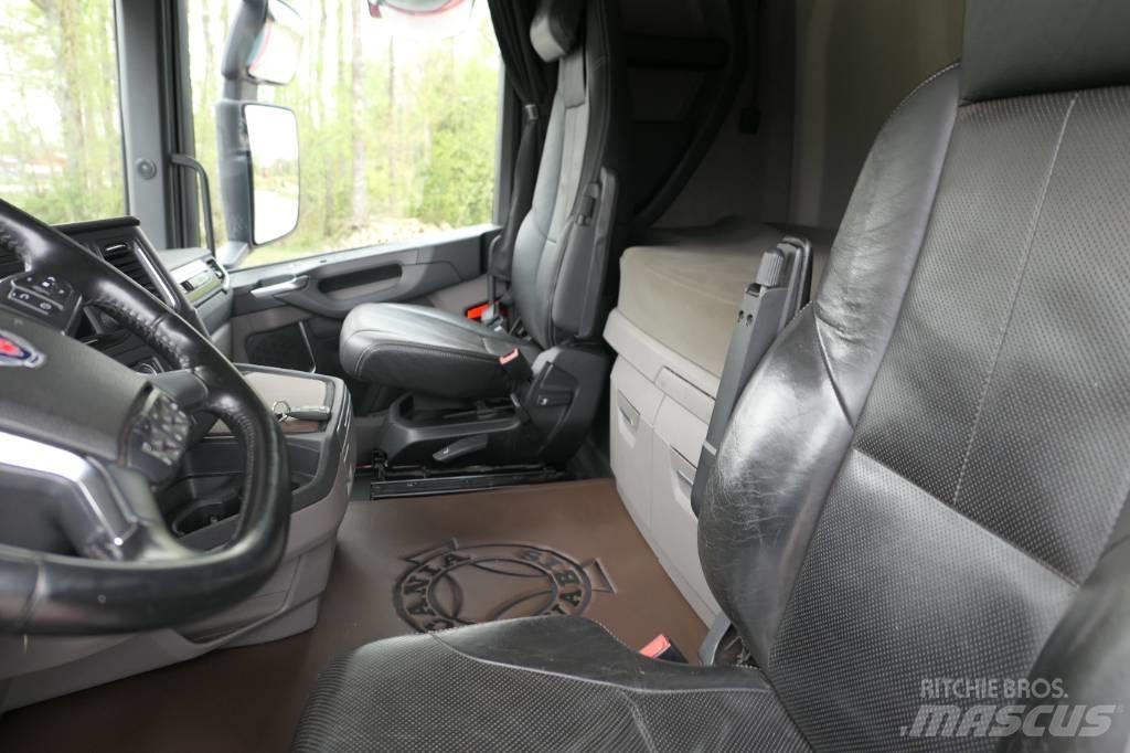 Scania R500 B6x2*4NB Camion con gancio di sollevamento