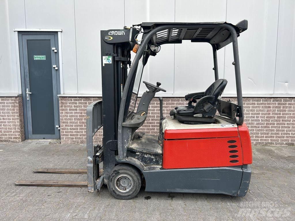 Crown  Carrelli elevatori elettrici