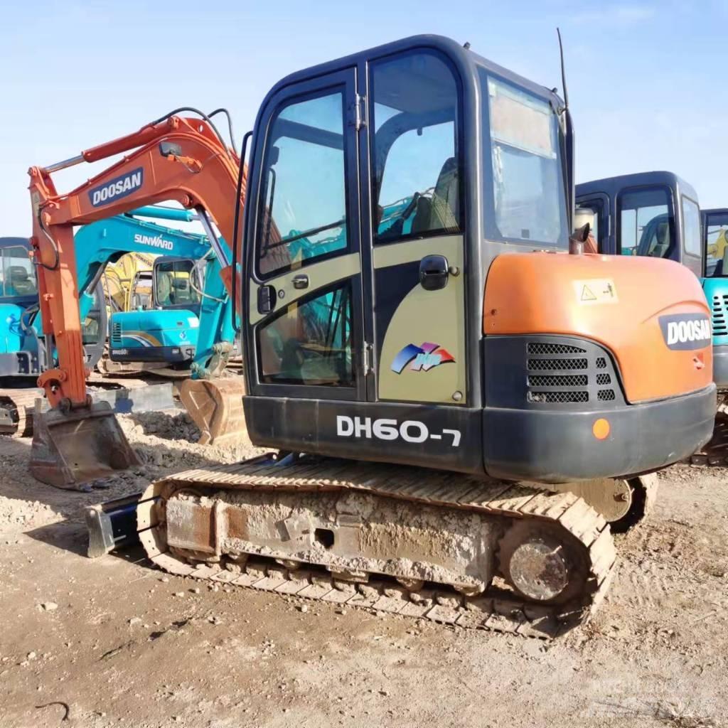 Doosan DH60-7 Escavatori cingolati