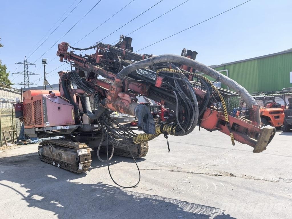 Sandvik DX 800 Perforatrici di superficie