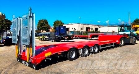 Bull Trailers Taurus Semirimorchio a pianale