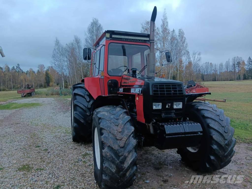 Valmet 2105 Trattori