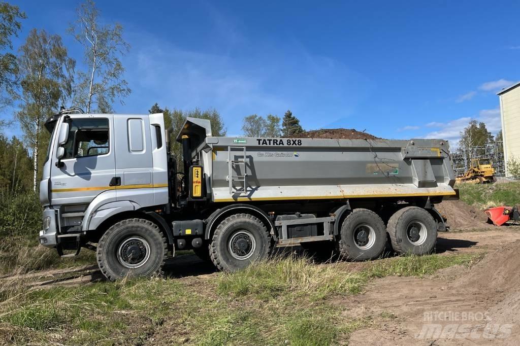 Tatra Tatra T 158/1 Camion ribaltabili