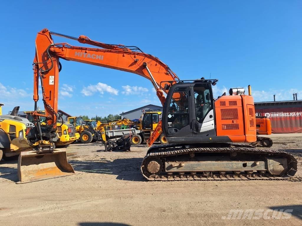 Hitachi ZX225USLC-5 Escavatori cingolati
