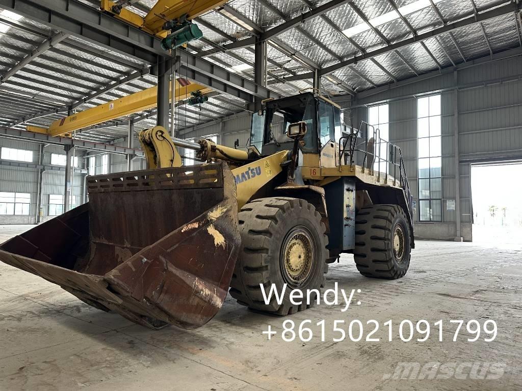 Komatsu WA 600-6 Pale gommate