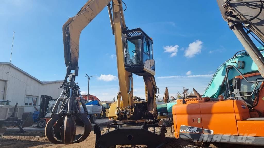 CAT M 322 C MH Movimentazione rifiuti