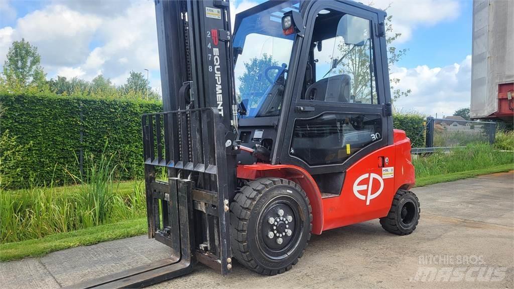  EFL303-S 2023 Carrelli elevatori elettrici