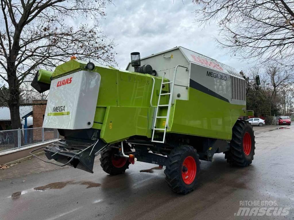 CLAAS Mega 350 Mietitrebbiatrici