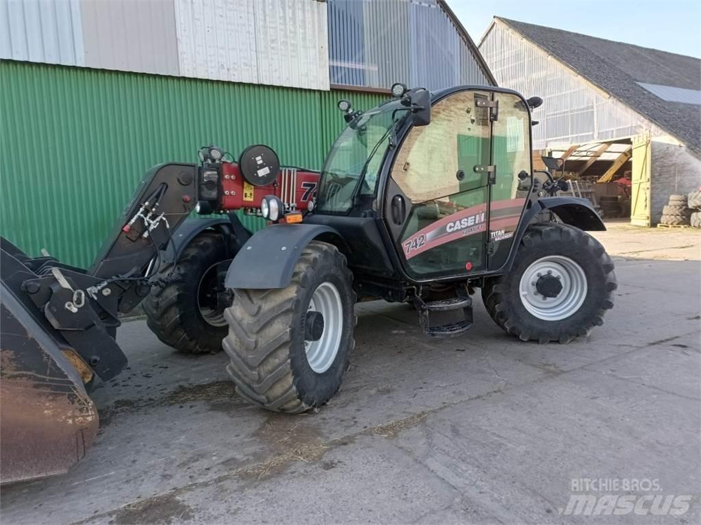 CASE 742 Farmlift Sollevatori telescopici