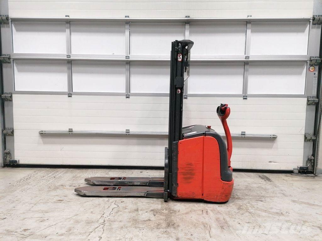 Linde L14 Transpallet uomo a terra