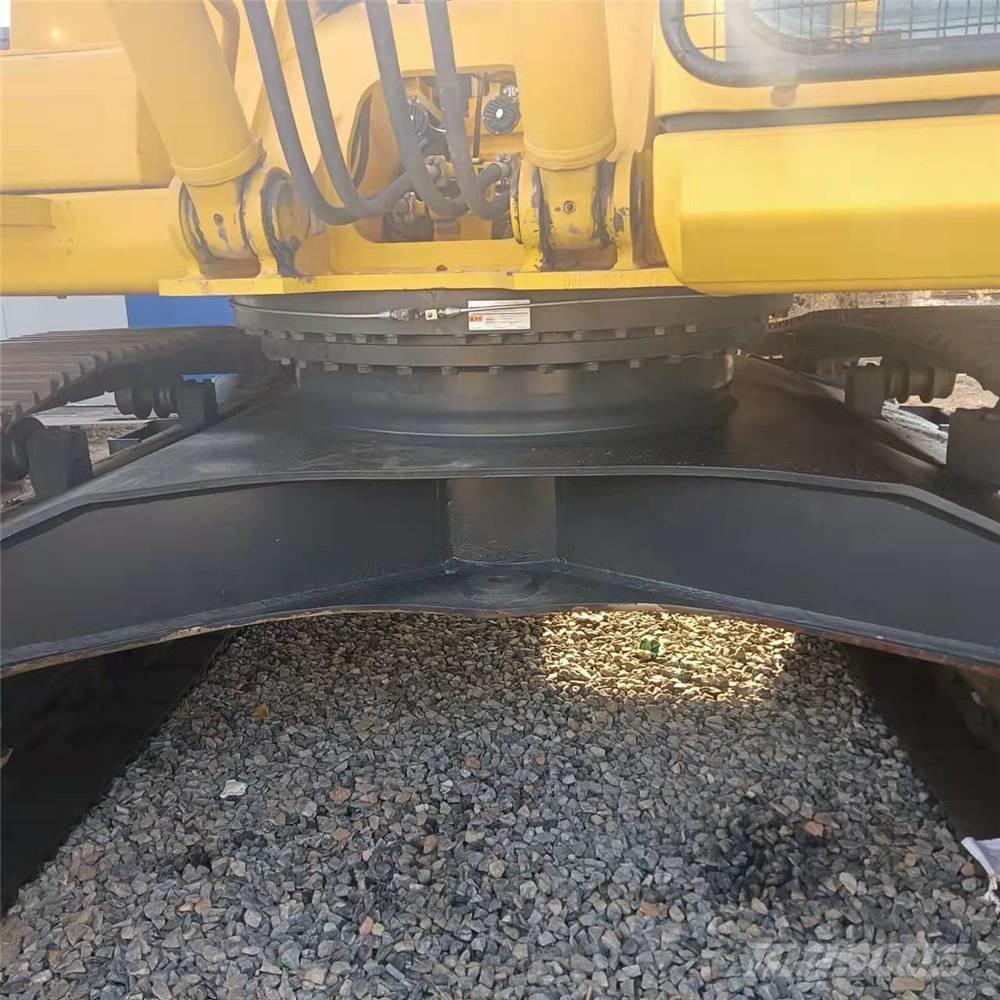 Komatsu PC350-7 Escavatori cingolati