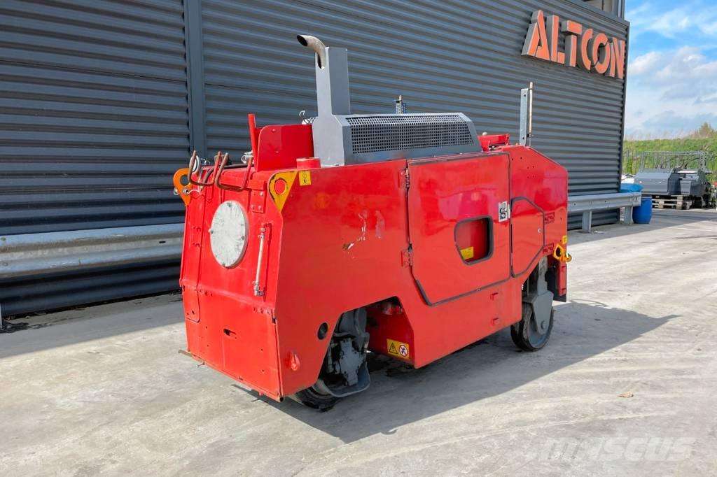 Wirtgen W 350 Fresa a freddo per asfalto