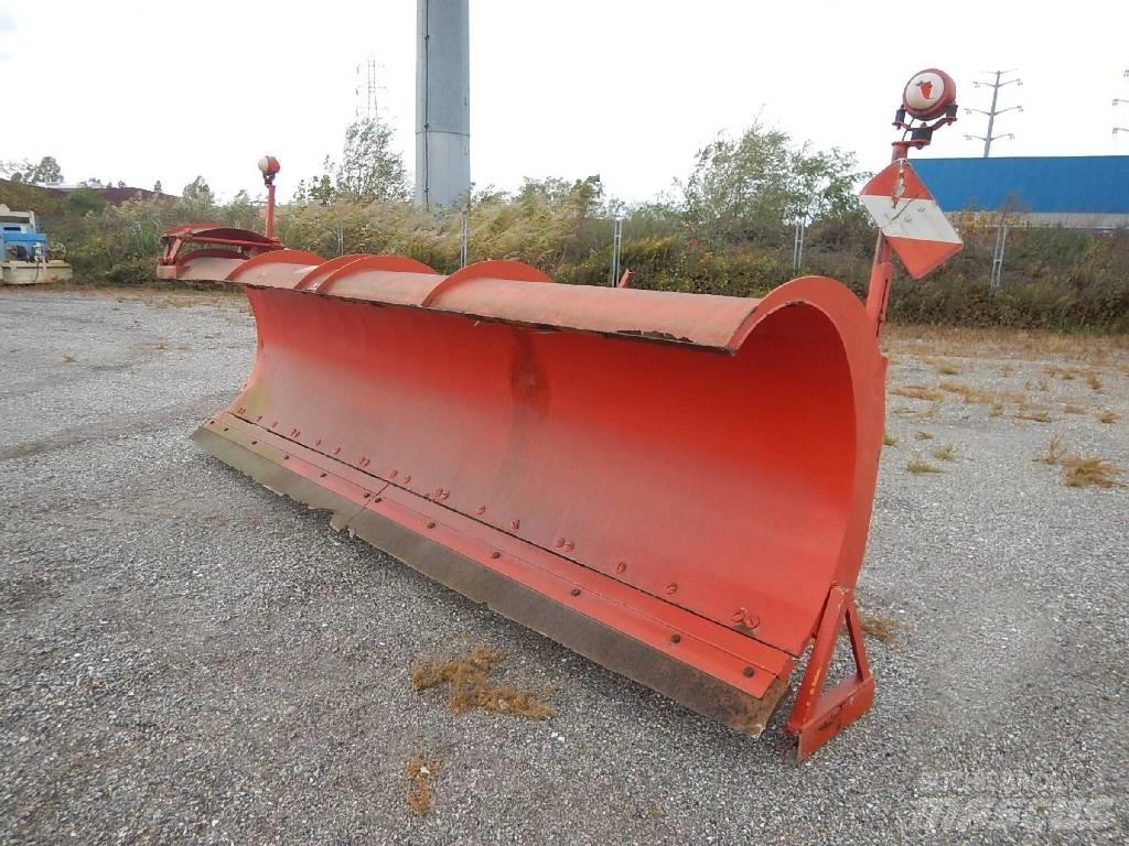 Schmidt SM6 Manutenzione verde e strade – Altro