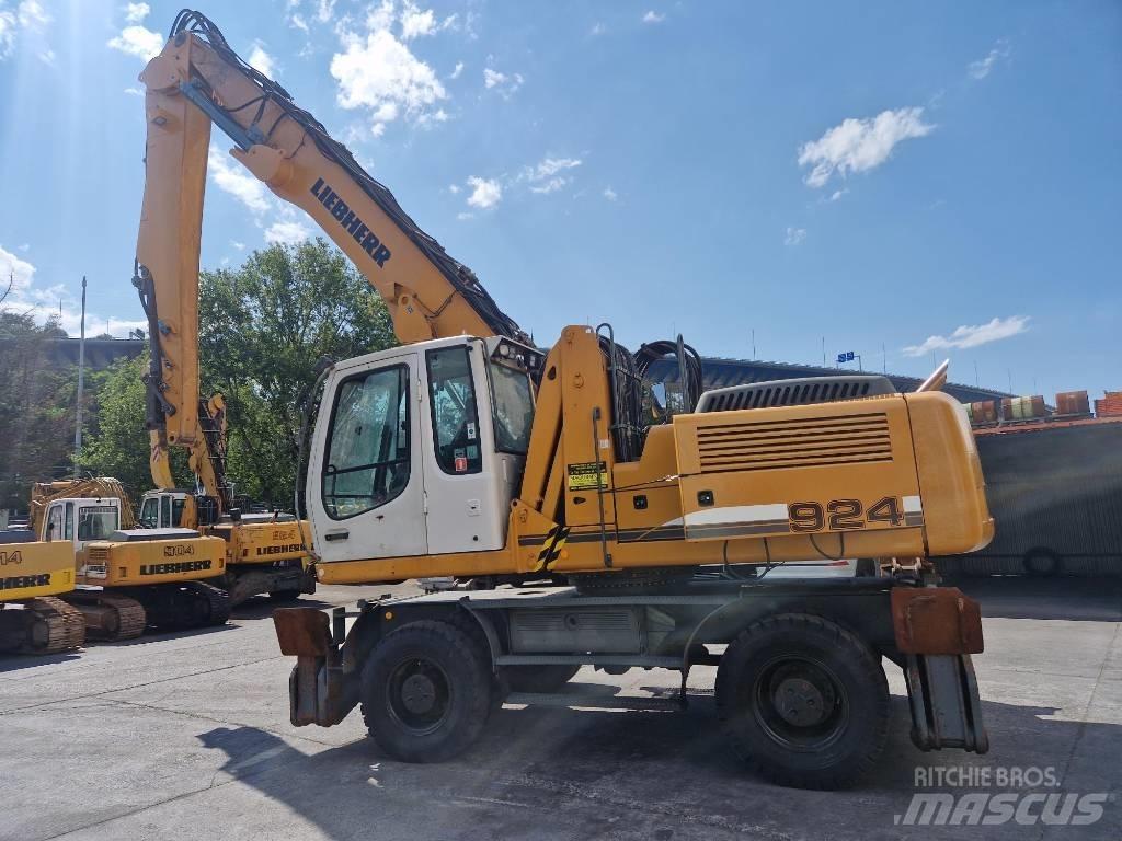Liebherr A924C Movimentazione rifiuti