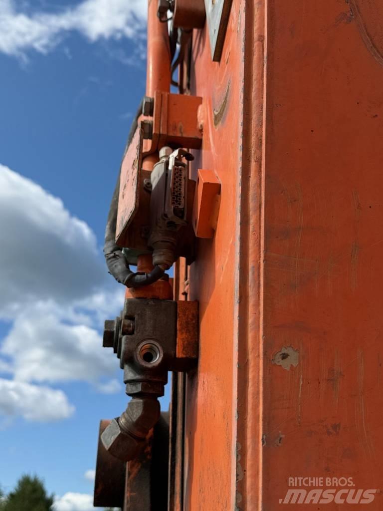 Doosan DX 235 LCR Escavatori cingolati