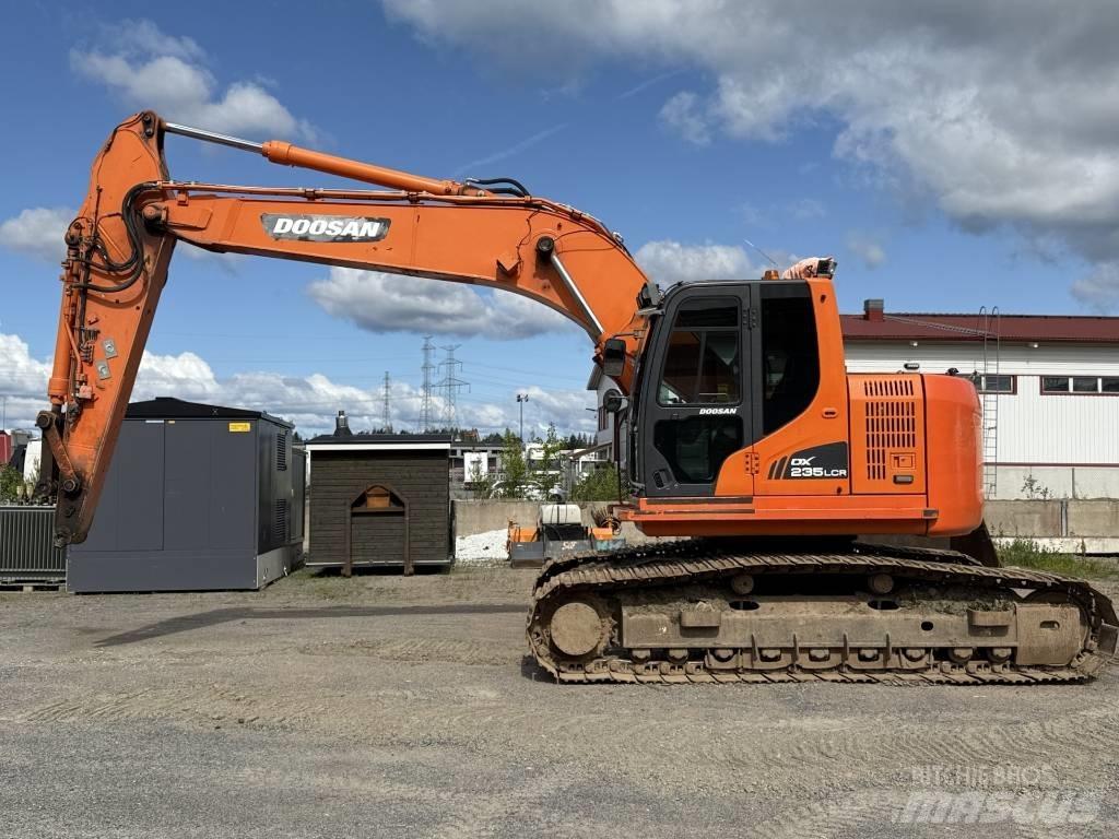 Doosan DX 235 LCR Escavatori cingolati