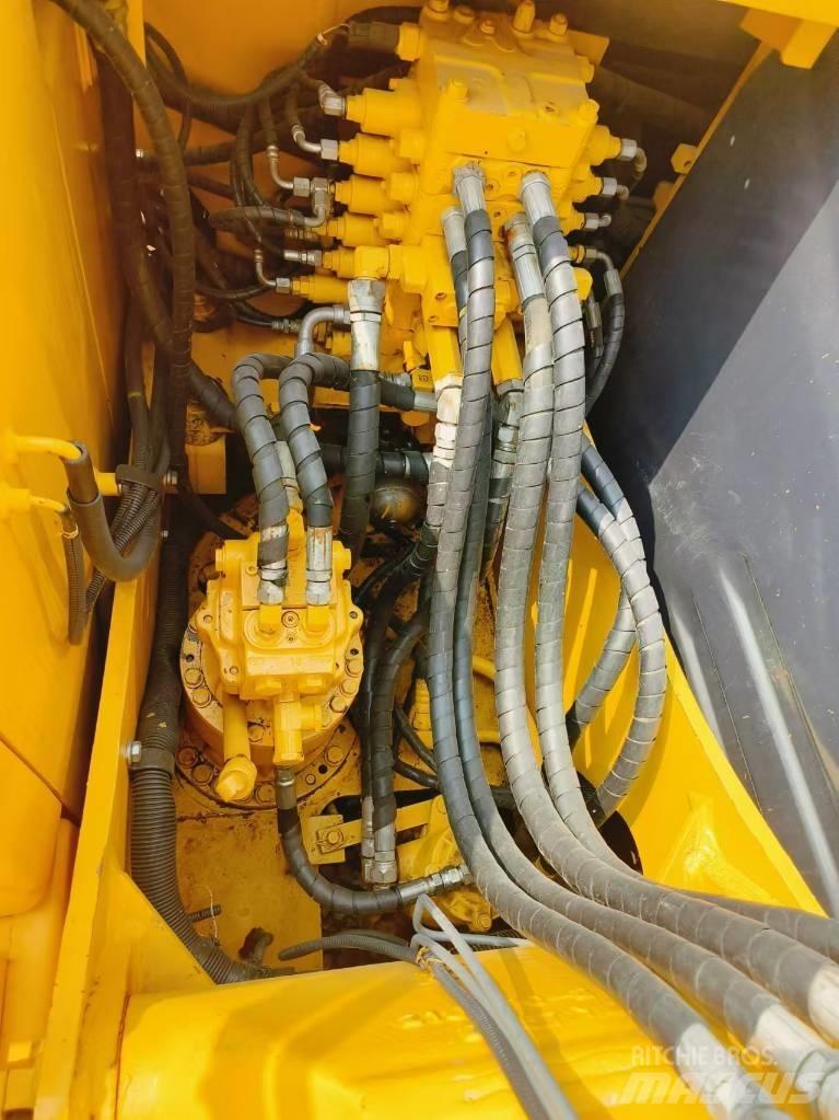 Komatsu PC 130-7 Escavatori medi 7t - 12t