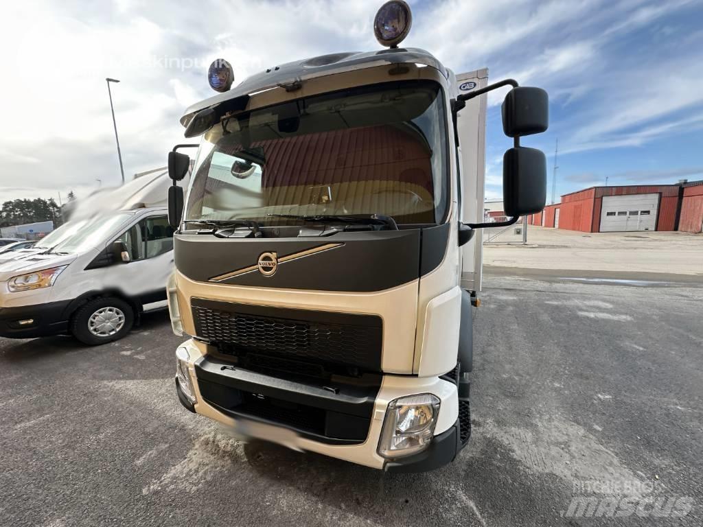 Volvo FL 210 Camion cassonati