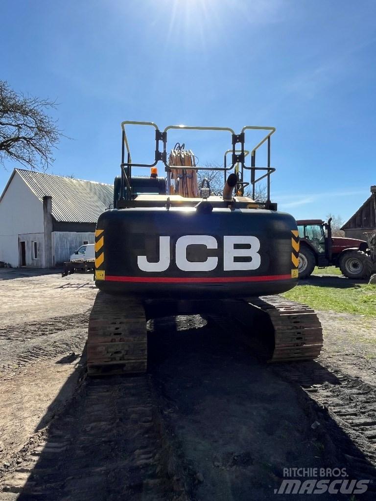 JCB JS 220 LC Escavatori cingolati