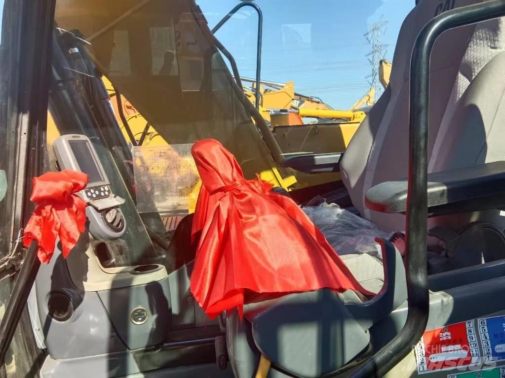 CAT 313D2GC Escavatori cingolati