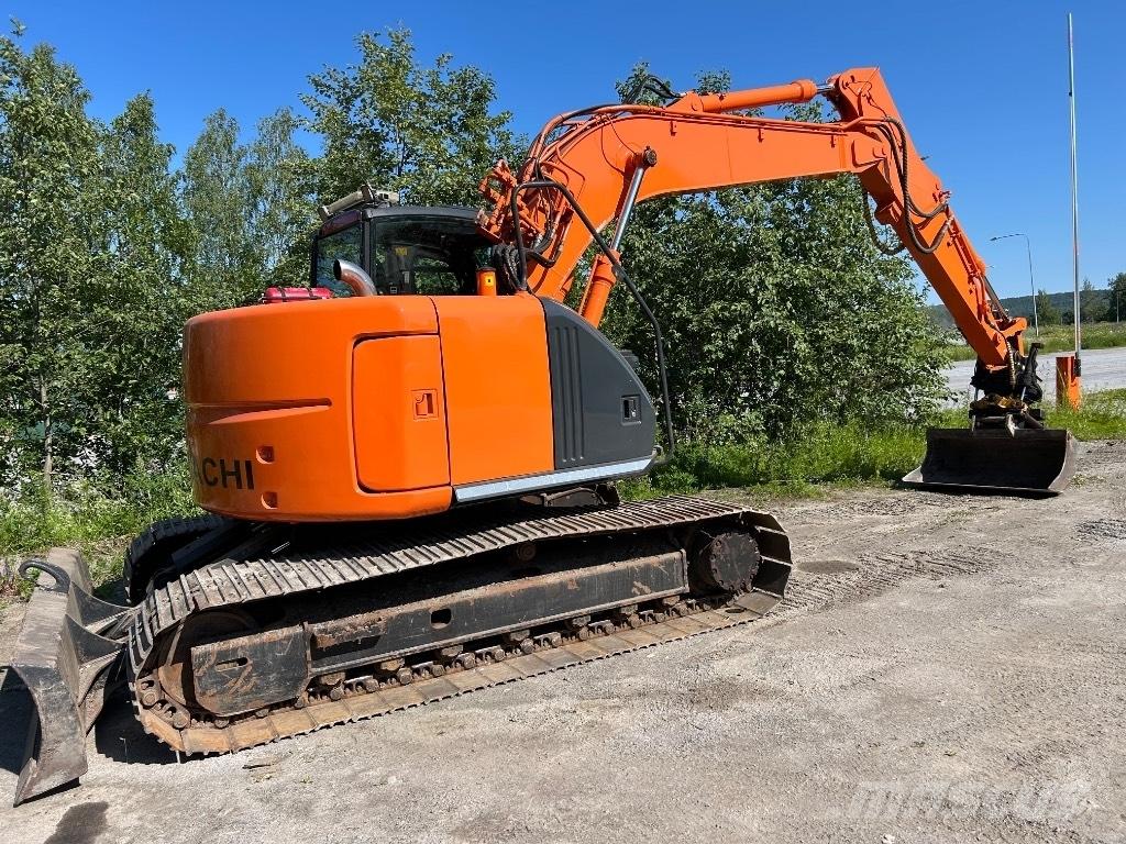 Hitachi ZX 135 US Escavatori cingolati