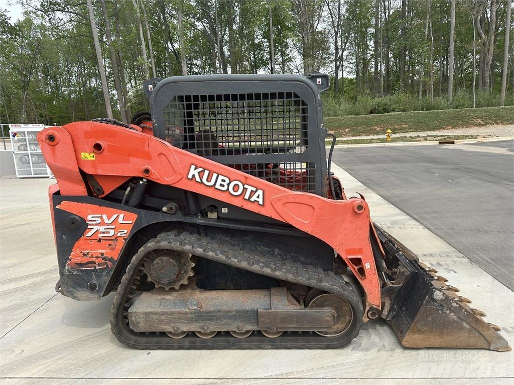 Kubota SVL 75-2 Mini Pale Gommate
