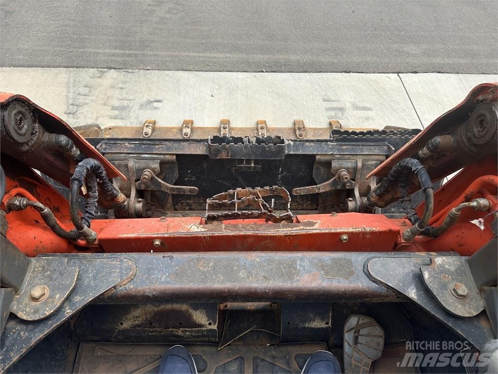 Kubota SVL 75-2 Mini Pale Gommate
