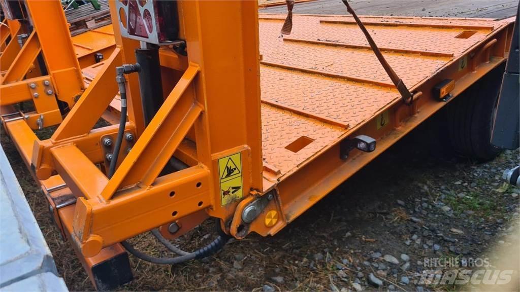 Pronar RC 2100-2 Caricatore basso