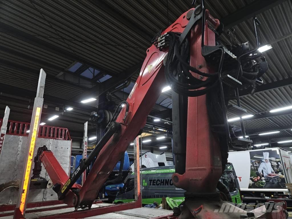 Palfinger Q150Z Gru per legname