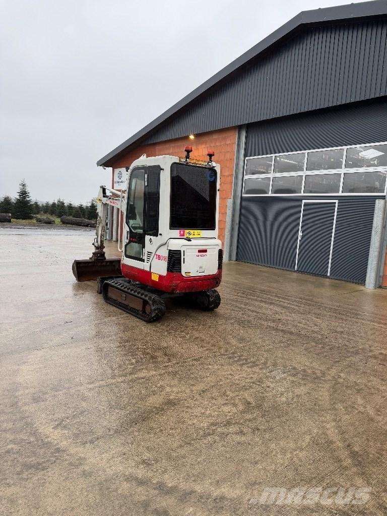 Takeuchi TB 016 Miniescavatori