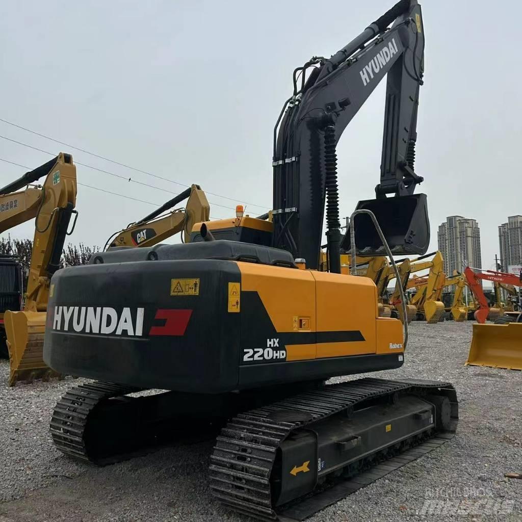 Hyundai 220VS Escavatori cingolati