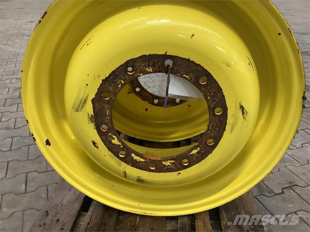 John Deere 15x30 Pneumatici, ruote e cerchioni